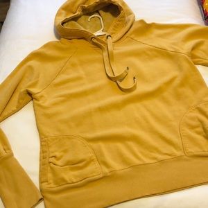 Chunky mustard hoodie with pockets